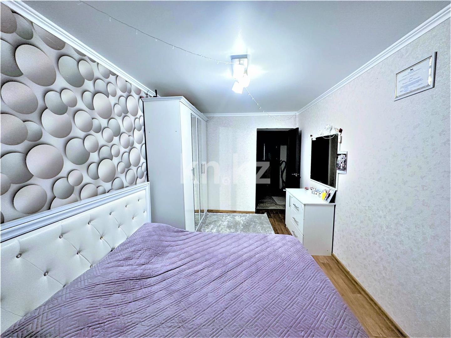 Продажа 3-комнатной квартиры, 63 м², ул. Муканова, дом  18 - Продажа  трехкомнатных квартир в Караганде фото 4 из 17