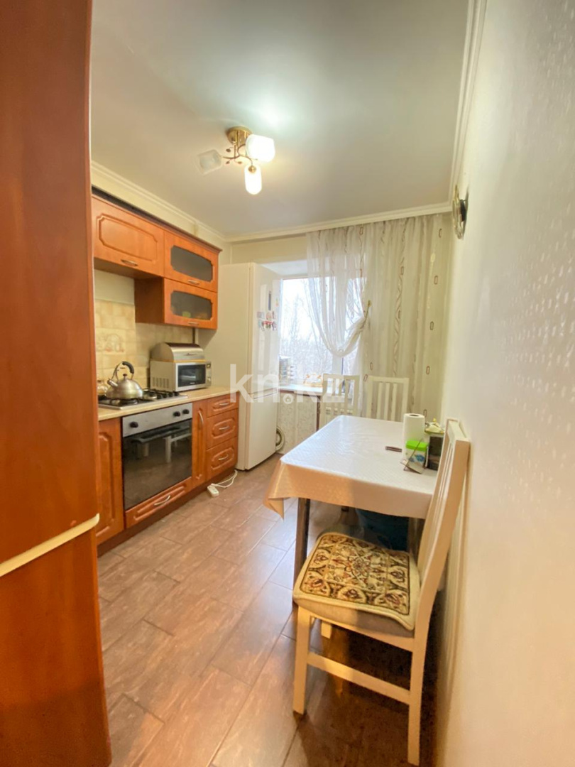 Продажа 4-комнатной квартиры, 75 м², пр. Республики, дом  32 - Продажа квартир в Караганде с фото фото 11 из 14