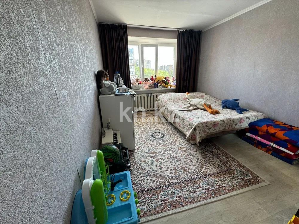 Продажа 3-комнатной квартиры, 52 м², пр. Абая, дом  70 - Продажа квартир в Шахтинске фото 2 из 3