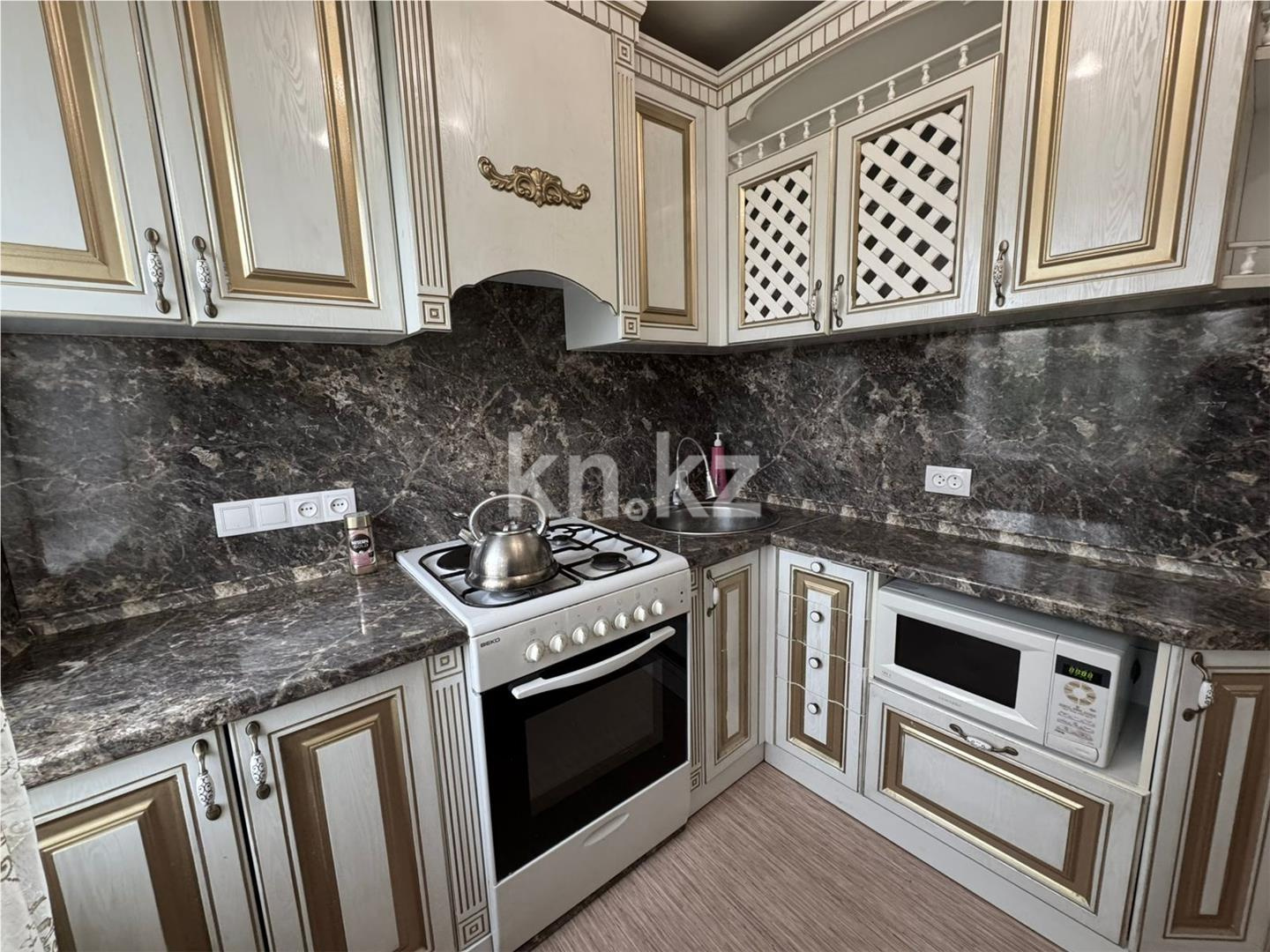 Продажа 3-комнатной квартиры, 64 м², мкр-н 6 - Продажа квартир в Караганде фото 5 из 12