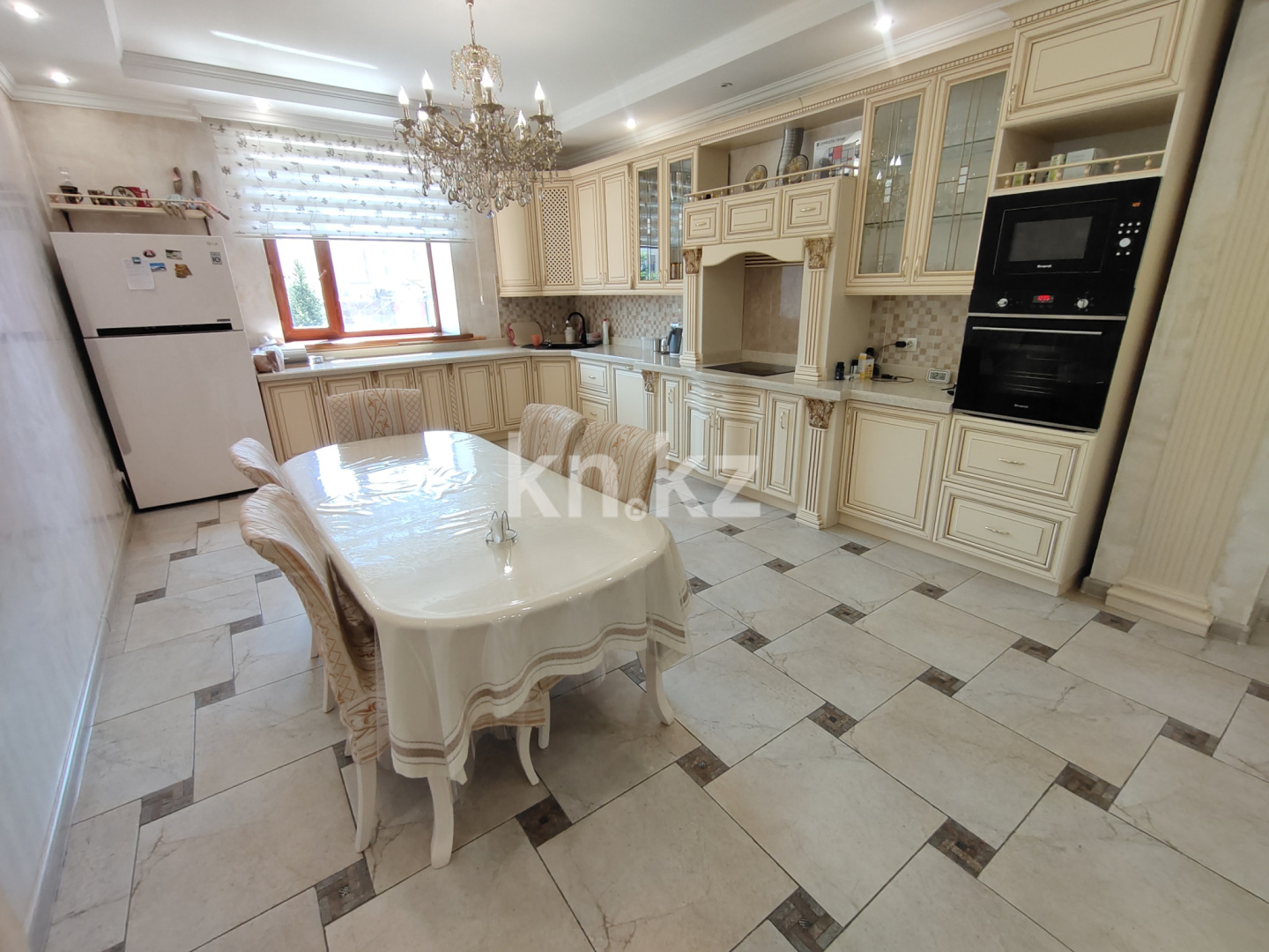 Продажа 9-комнатного дома, 629 м² - Продажа домов, коттеджей в Караганде фото 7 из 34