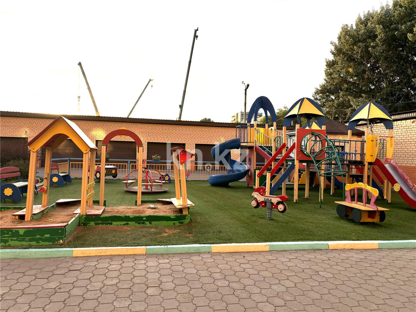 Продажа 4-комнатной квартиры, 188 м² - Продажа  четырехкомнатных квартир в Караганде фото 19 из 28