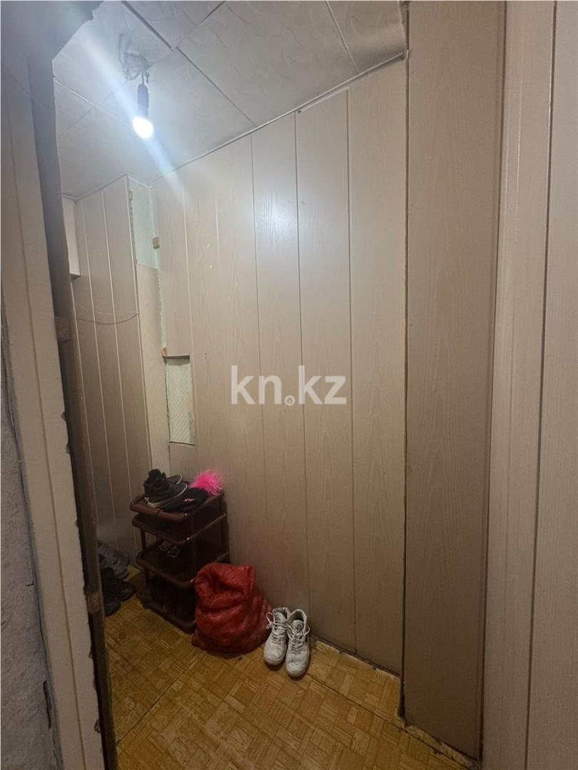 Продажа 3-комнатной квартиры, 60 м², ул. Пичугина - Продажа  трехкомнатных квартир в Караганде с фото фото 9 из 10