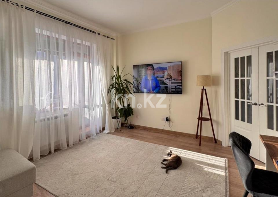 Продажа 1-комнатной квартиры, 54 м², ул. Романтиков в Астане - фото 2