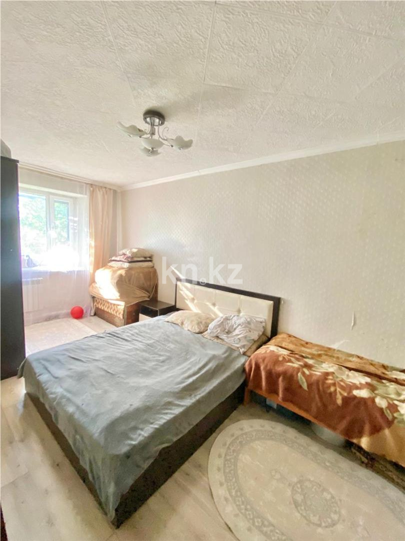 Продажа 3-комнатной квартиры, 63 м², мкр-н 14 - Продажа квартир в Караганде фото 5 из 11