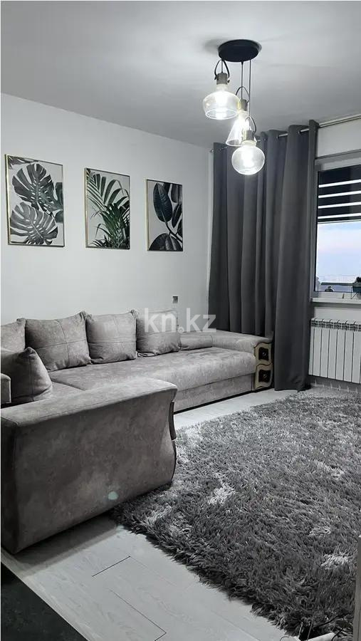 Продажа 1-комнатной квартиры, 36.6 м², мкр-н Аксай-5, дом  25 в Алматы
