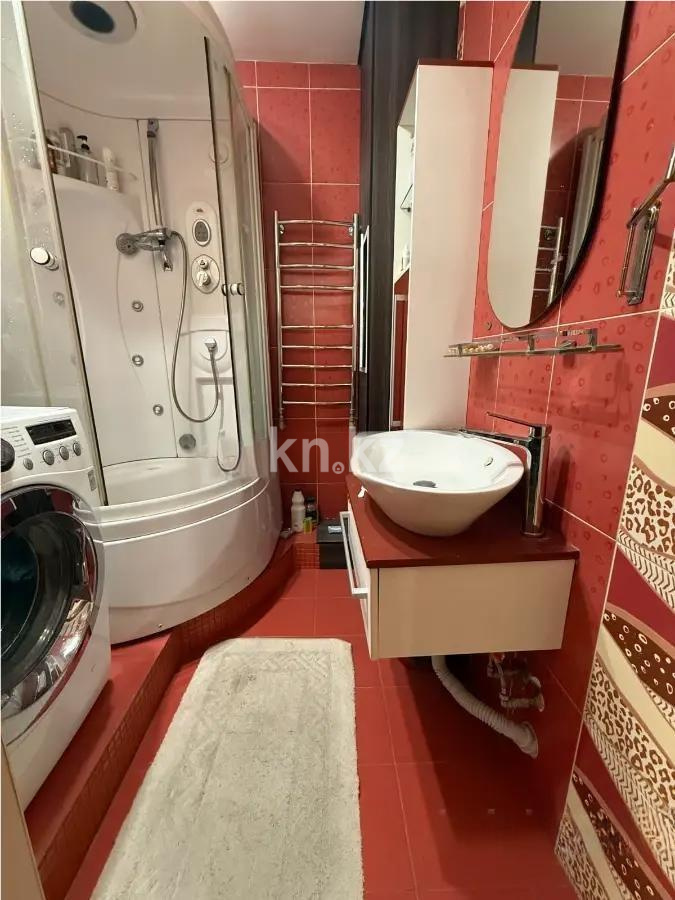 Продажа 2-комнатной квартиры, 94 м², ул. Муканова, дом  227 - Продажа квартир в Алмалинском р-не Алматы фото 6 из 9