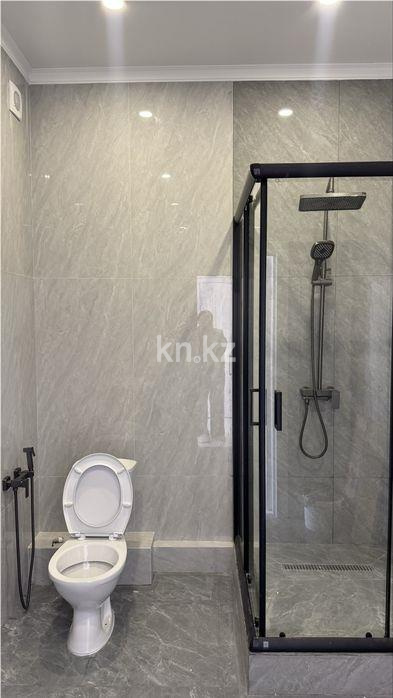 Продажа 2-комнатной квартиры, 65 м², ул. Емцова, дом  348/1 в Алматы - фото 3