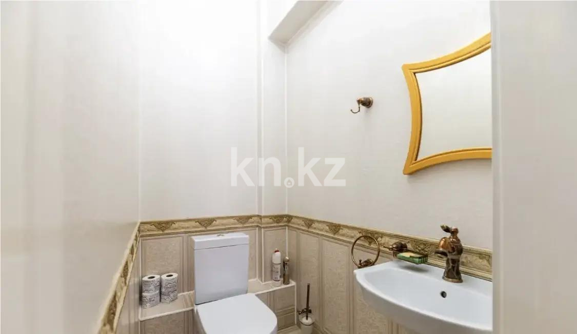 Продажа 4-комнатной квартиры, 144 м², ул. Валиханова, дом  15 в Астане - фото 7