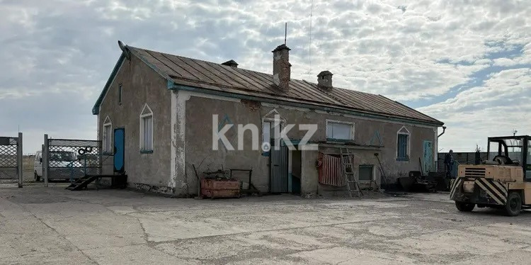 Аренда , 26000 м², Новоузенский с/о - Аренда жилой и коммерческой недвижимости в Карагандинской области фото 2 из 14