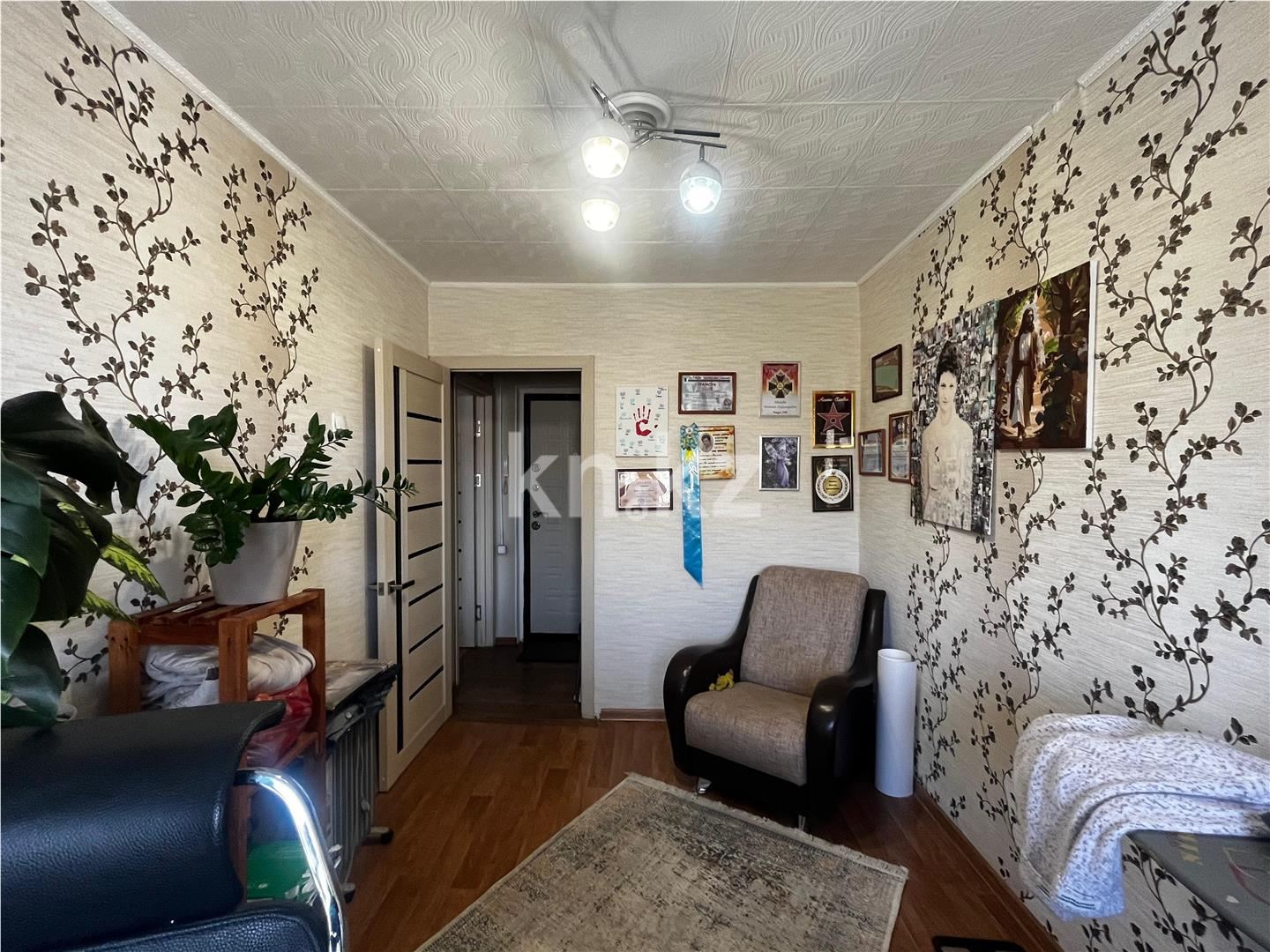 Продажа 4-комнатной квартиры, 80 м², мкр-н 16 - Продажа  четырехкомнатных квартир в Караганде фото 7 из 16