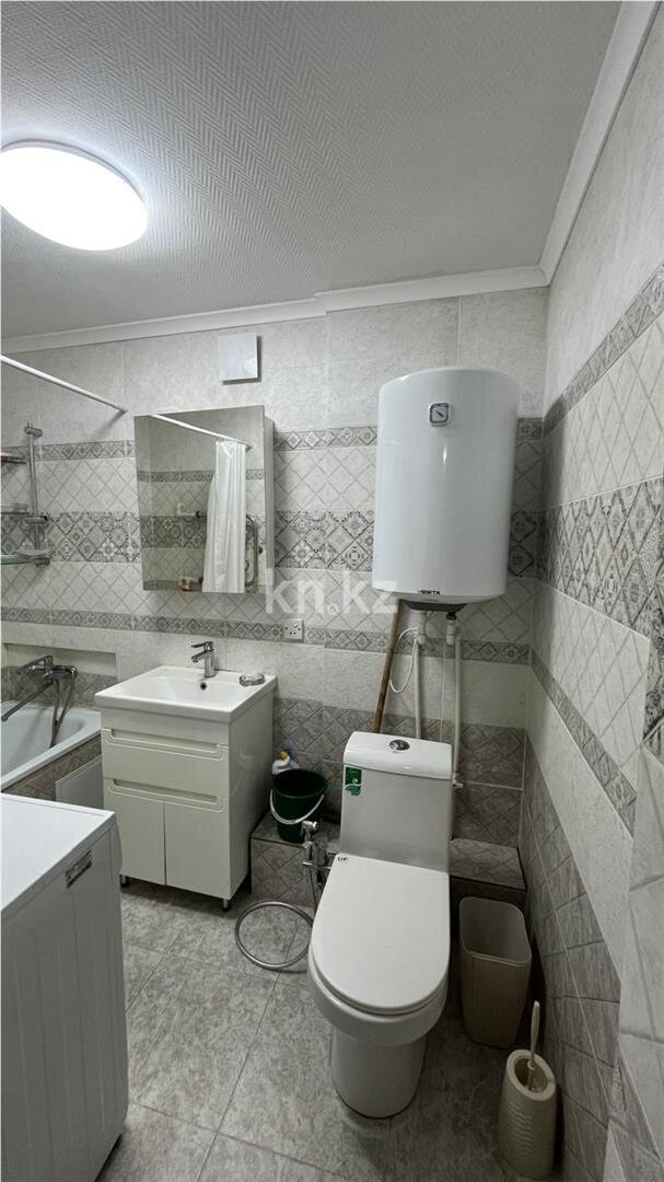 Продажа 3-комнатной квартиры, 66 м² в Караганде - фото 8