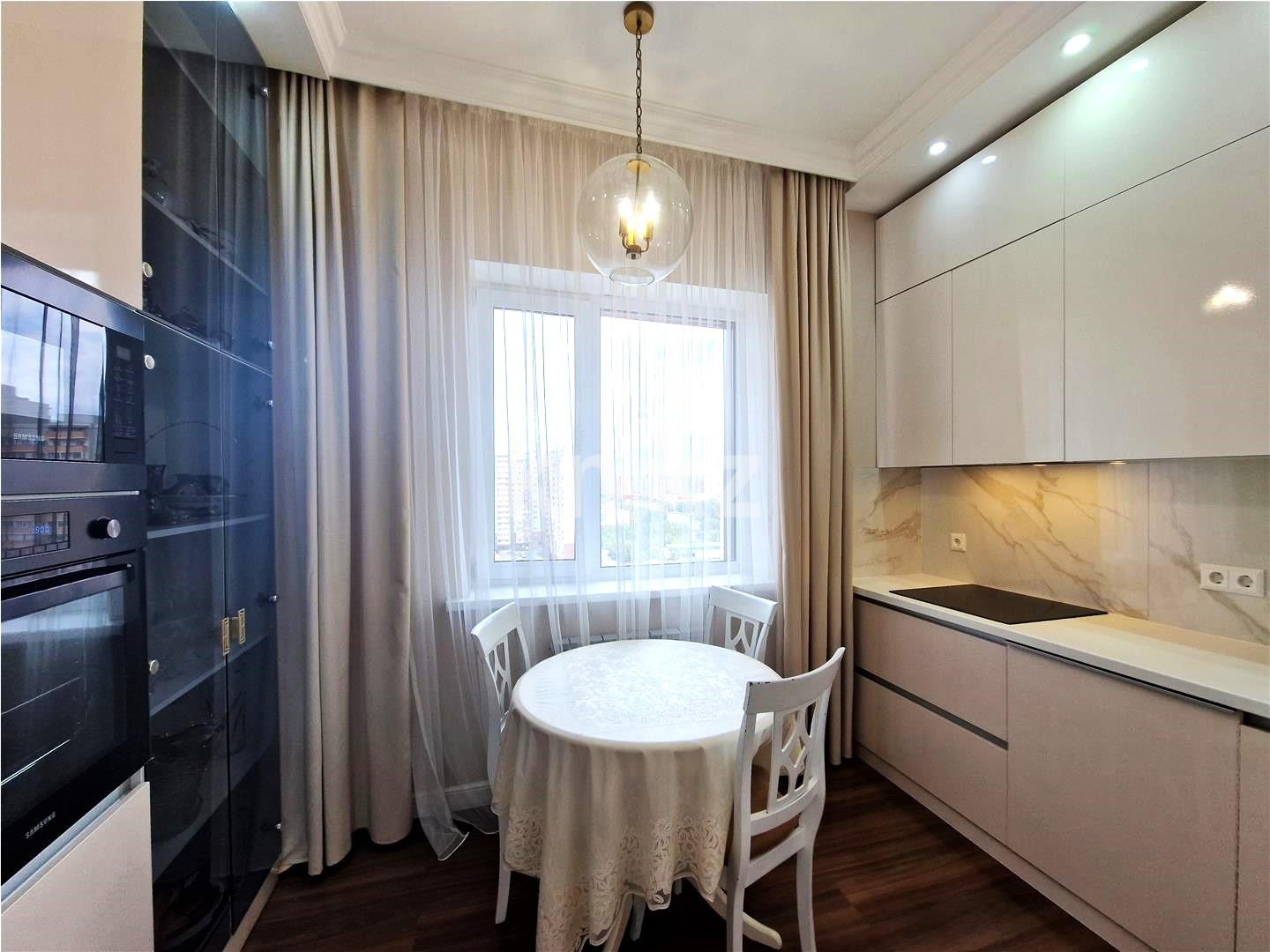 Продажа 3-комнатной квартиры, 75 м², пр. Шахтеров - Продажа квартир в Караганде фото 9 из 21