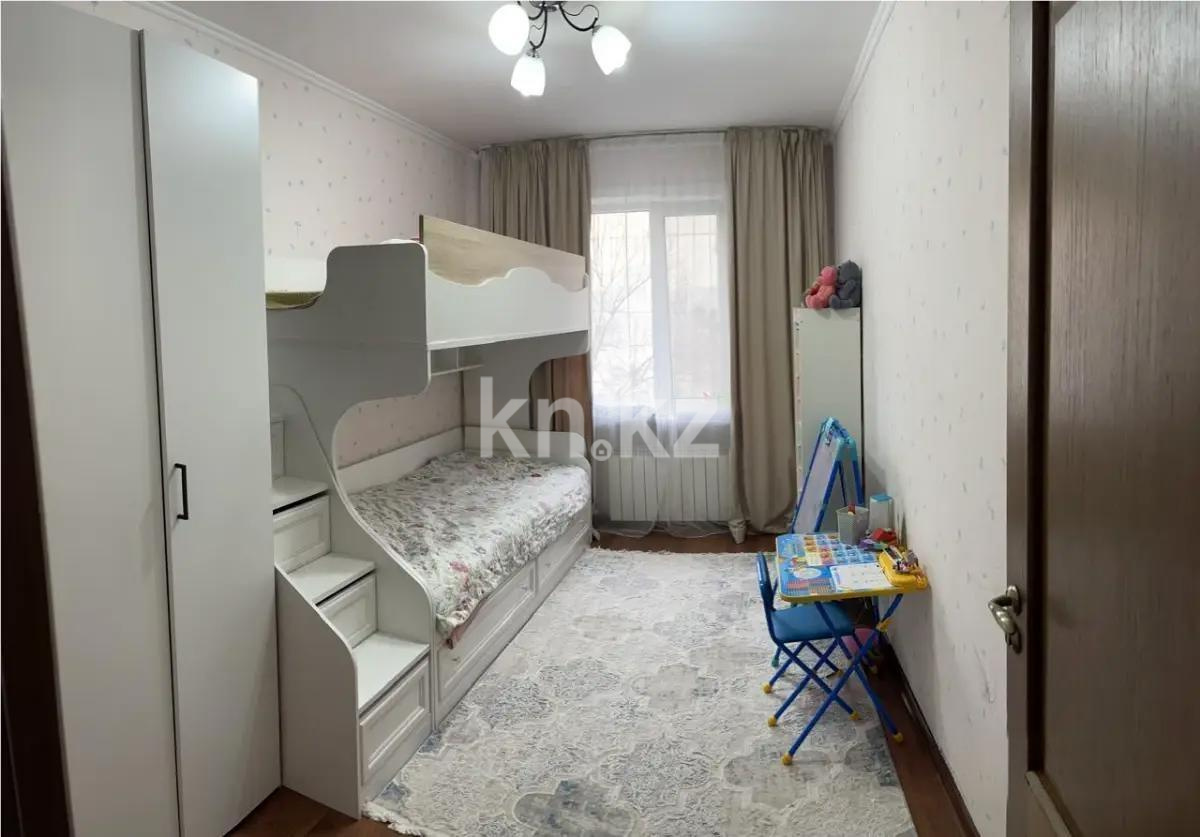 Продажа 4-комнатной квартиры, 77 м², ул. Дуйсенова, дом  25 в Алматы - фото 3
