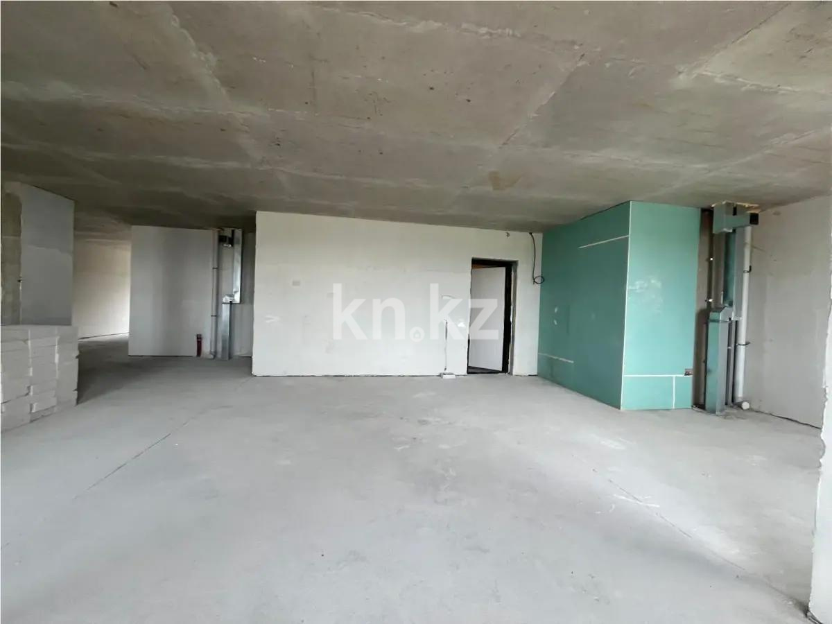 Продажа 4-комнатной квартиры, 130 м², ул. Дюсембекова, дом  83/3 - Продажа  четырехкомнатных квартир в новостройках Караганды фото 1 из 1