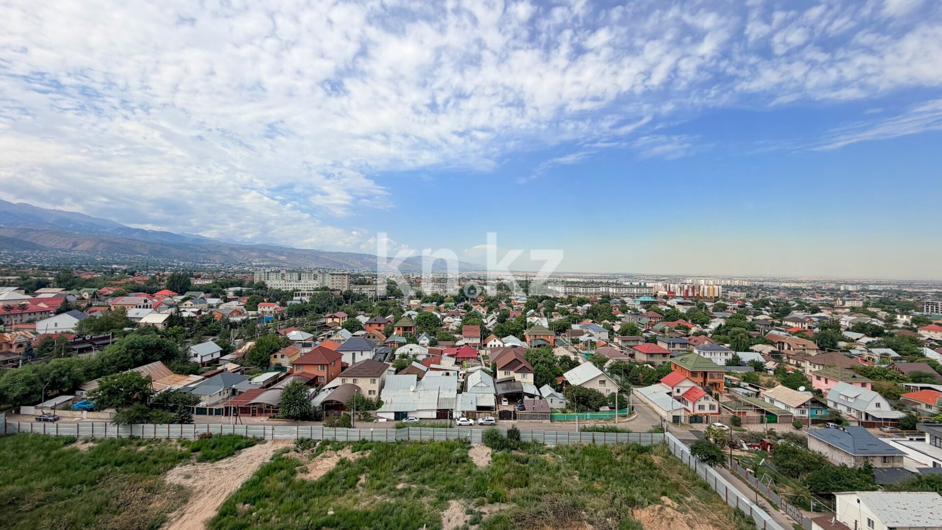 Продажа 1-комнатной квартиры, 65 м² в Алматы - фото 21