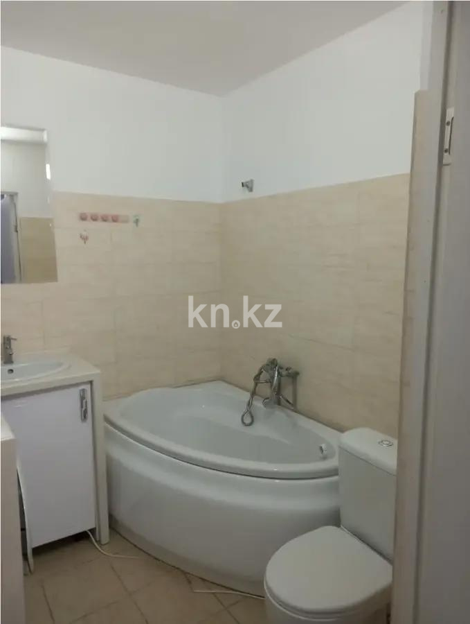 Продажа 1-комнатной квартиры, 41 м² в Алматы - фото 3