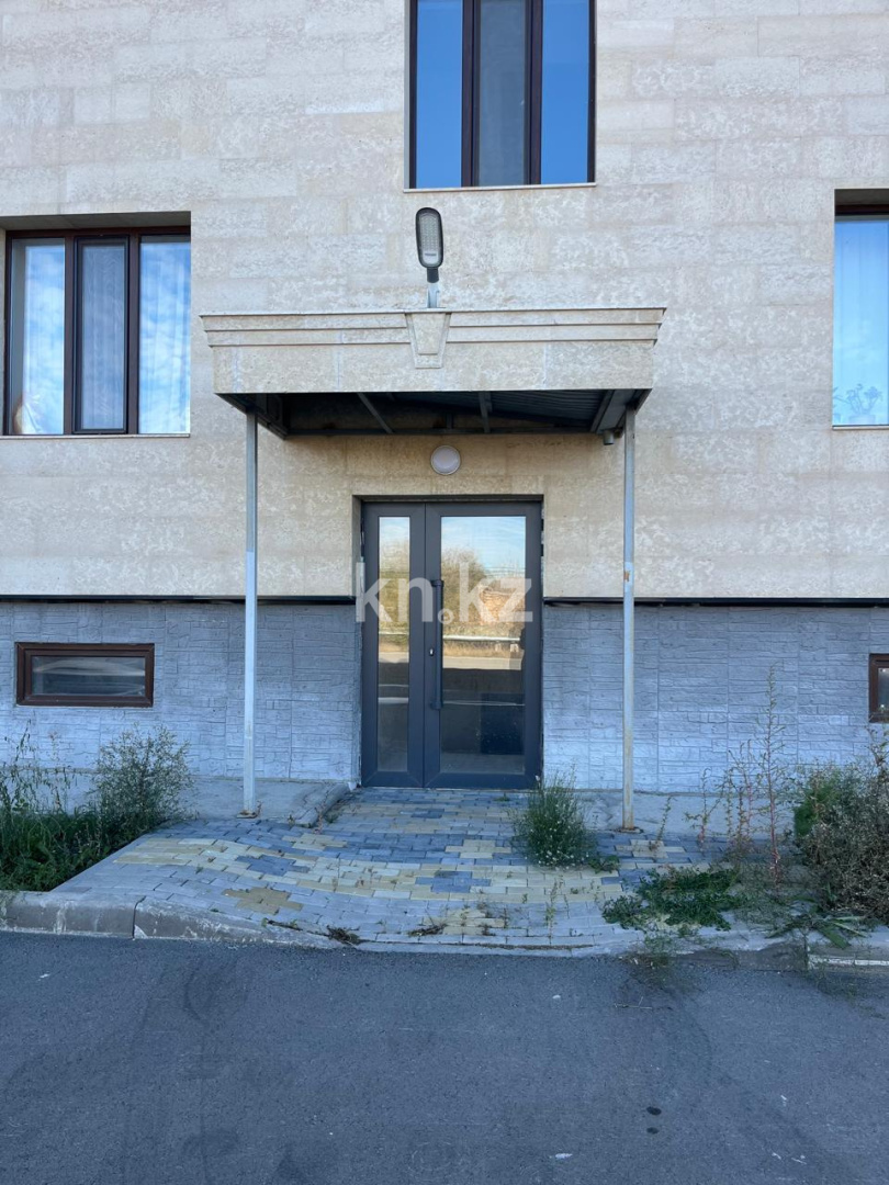 Продажа , 90 м², ул. Кулкыбаева - Продажа офисных и торговых помещений в Караганде фото 2 из 8