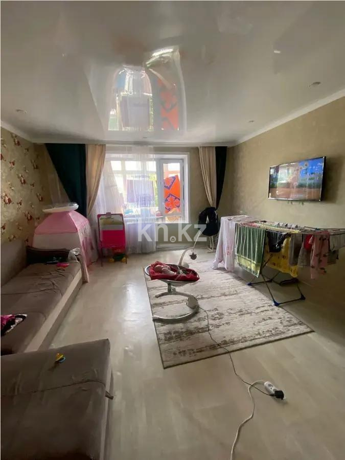 Продажа 2-комнатной квартиры, 54 м², мкр-н Гульдер-1, дом  12 - Продажа  двухкомнатных квартир в Караганде без посредников фото 1 из 6