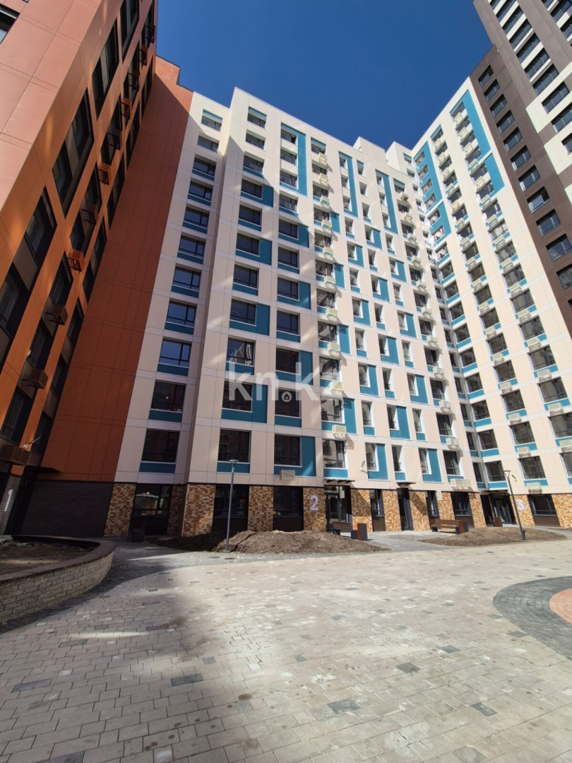Продажа 4-комнатной квартиры, 120.62 м², пр. Улы Дала, дом  27/1 - Продажа квартир в Астане фото 1 из 18
