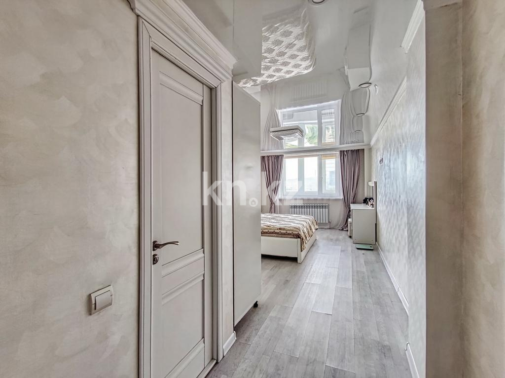 Продажа 4-комнатной квартиры, 210 м², ул. Жарокова, дом  230 - ул. Байкадамова в Алматы - фото 17