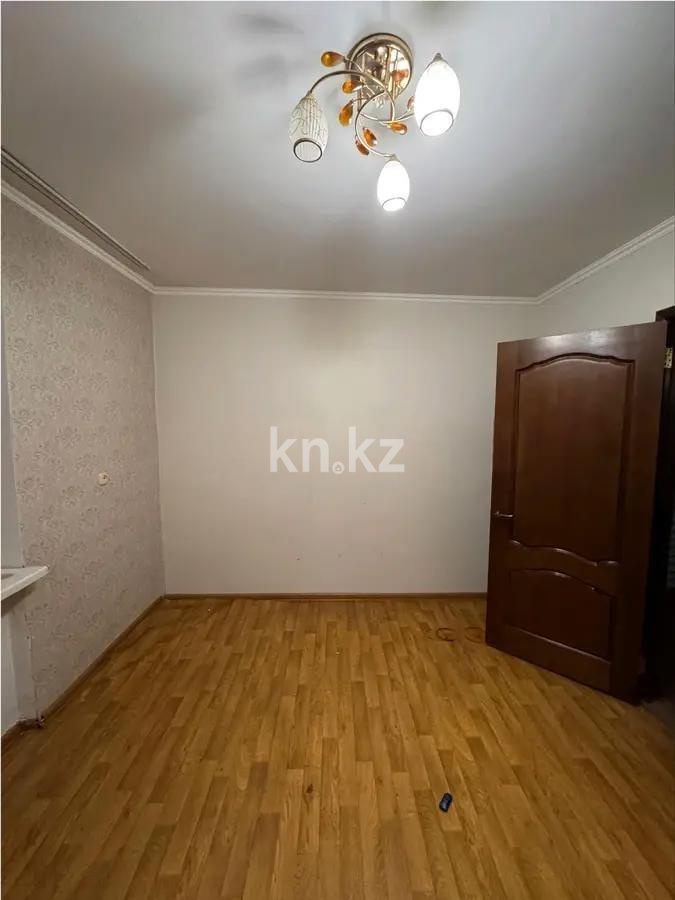 Продажа 2-комнатной квартиры, 52 м², ул. Жекибаева, дом  131/2 в Караганде - фото 2