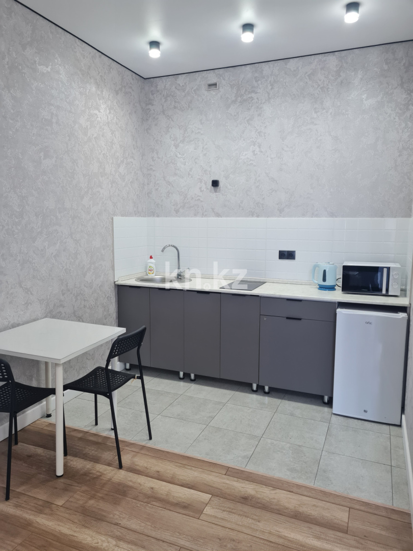 Аренда 1-комнатной квартиры посуточно, 43 м², ул. Ашимова, дом  3/4 - Аренда квартир посуточно в Караганде с фото фото 5 из 6