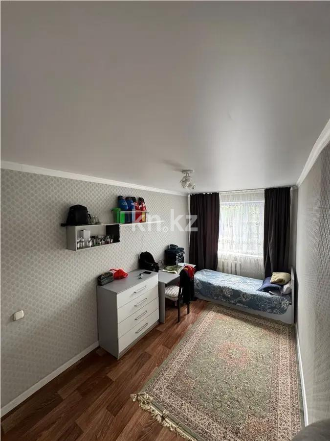 Продажа 5-комнатной квартиры, 83 м², 2 кв-л, дом  18 - Продажа  пятикомнатных квартир в Караганде без посредников фото 3 из 8