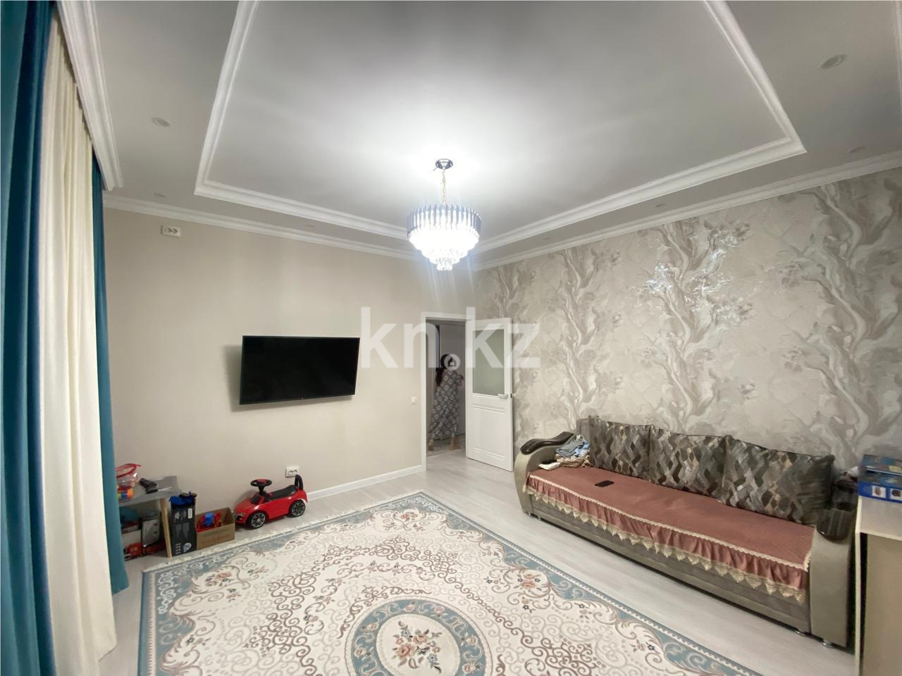 Продажа 2-комнатной квартиры, 57 м², ул. Орынбор в Астане - фото 4