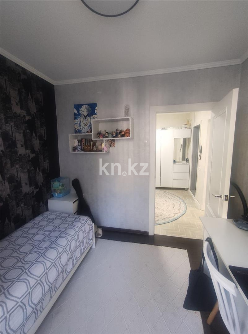 Продажа 4-комнатной квартиры, 80 м², мкр-н Степной-2 - Продажа квартир в Караганде фото 9 из 14