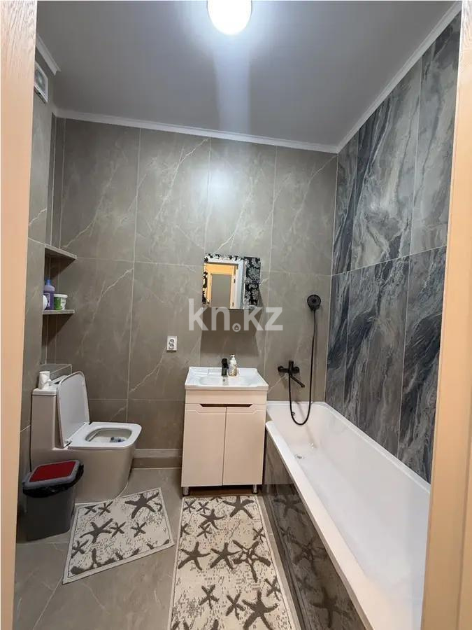 Продажа 2-комнатной квартиры, 42 м², ул. Утеген батыра, дом  11г в Алматы - фото 3