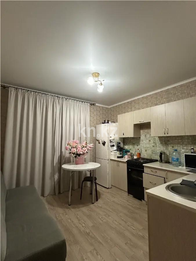 Продажа 1-комнатной квартиры, 48 м², пр. Кабанбай батыра, дом  40 в Астане - фото 2