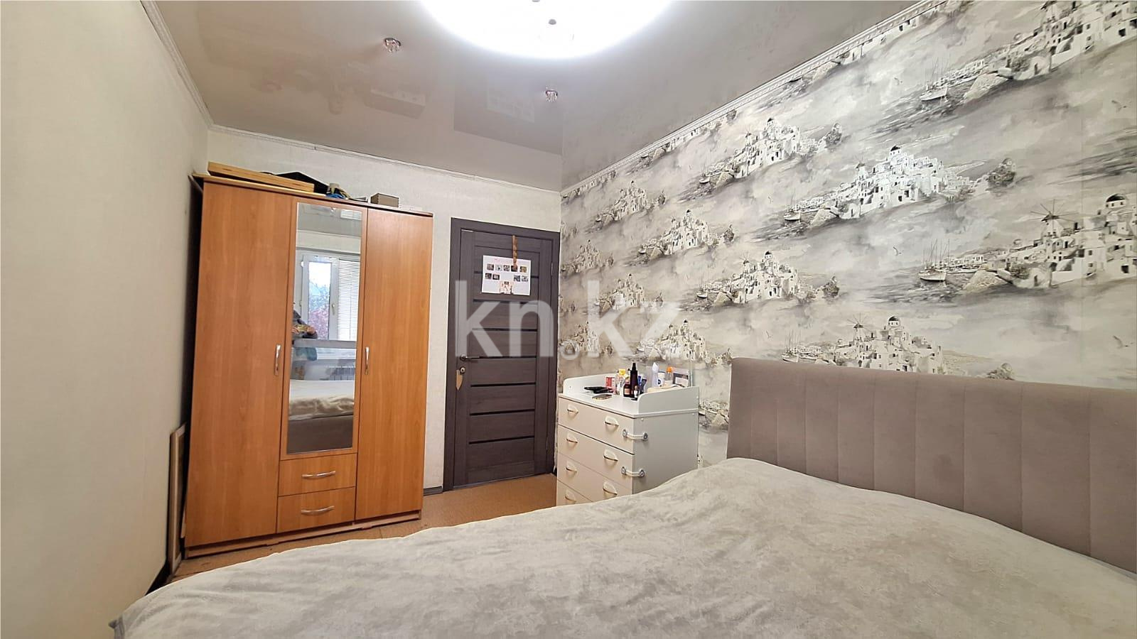 Продажа 4-комнатной квартиры, 61 м², 16 мкр. в Караганде - фото 7