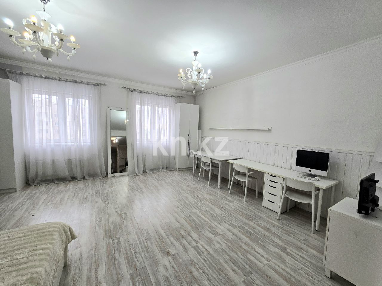 Продажа 2-комнатной квартиры, 93 м², ул. Брусиловского, дом  163 - ул. Шакарима в Алматы - фото 3