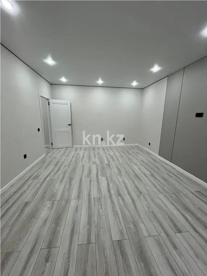 Продажа 2-комнатной квартиры, 60 м², ул. Азербаева, дом  37/1 в Астане - фото 2