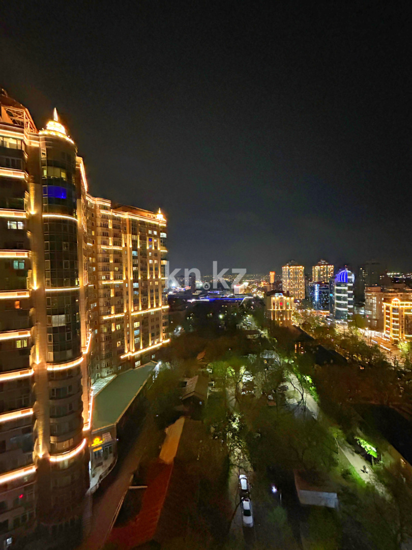 Продажа 4-комнатной квартиры, 130 м² в Алматы - фото 24