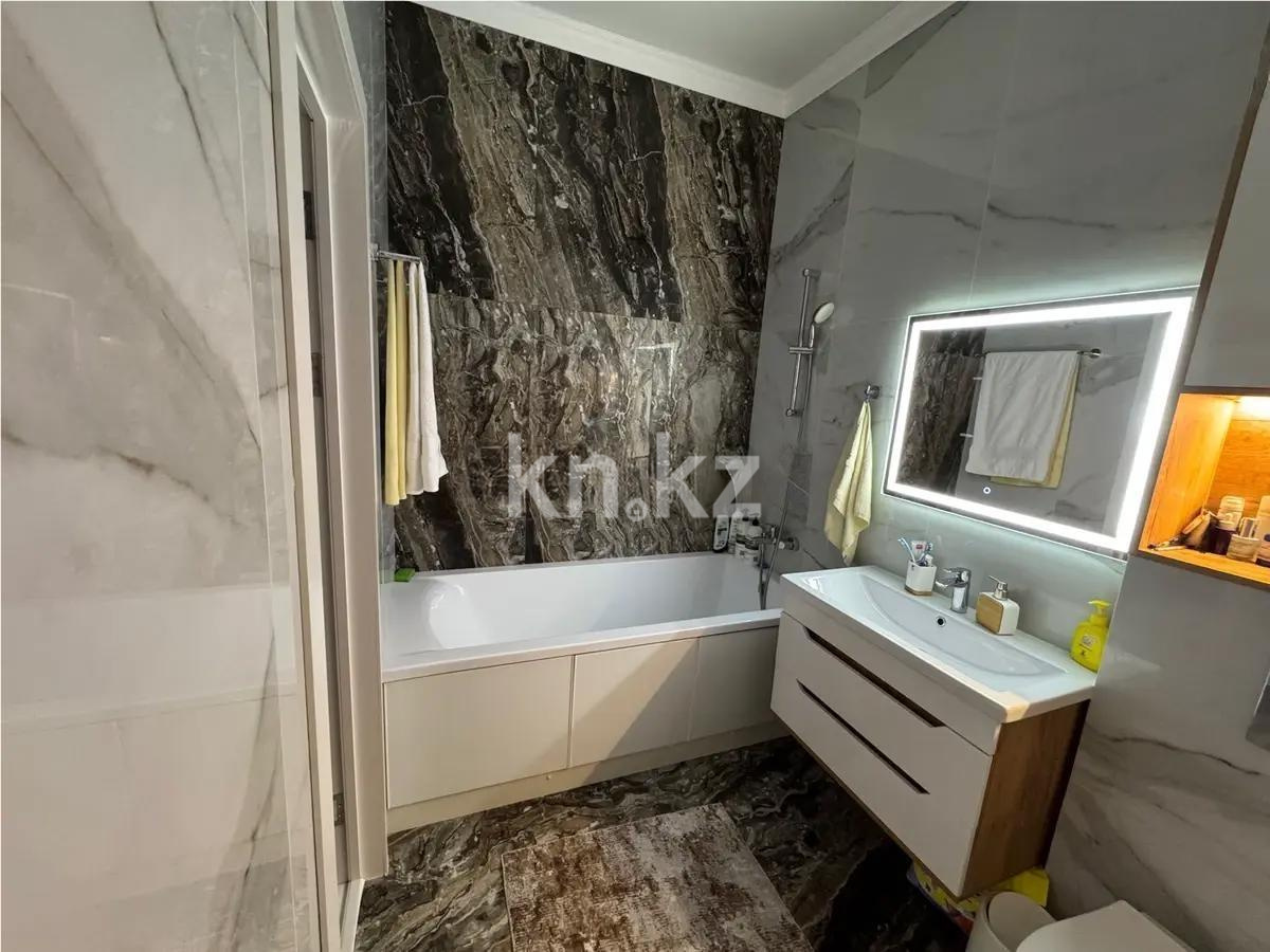 Продажа 2-комнатной квартиры, 65.4 м², ул. Мухамедханова, дом  12/3 в Астане - фото 4