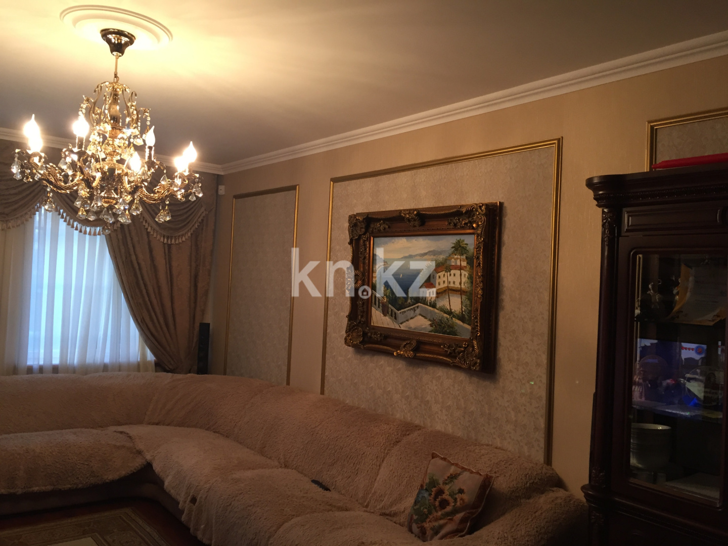 Продажа 6-комнатного дома, 240 м², ул. Есенберлина - Продажа домов, коттеджей в Алматы без посредников фото 11 из 33