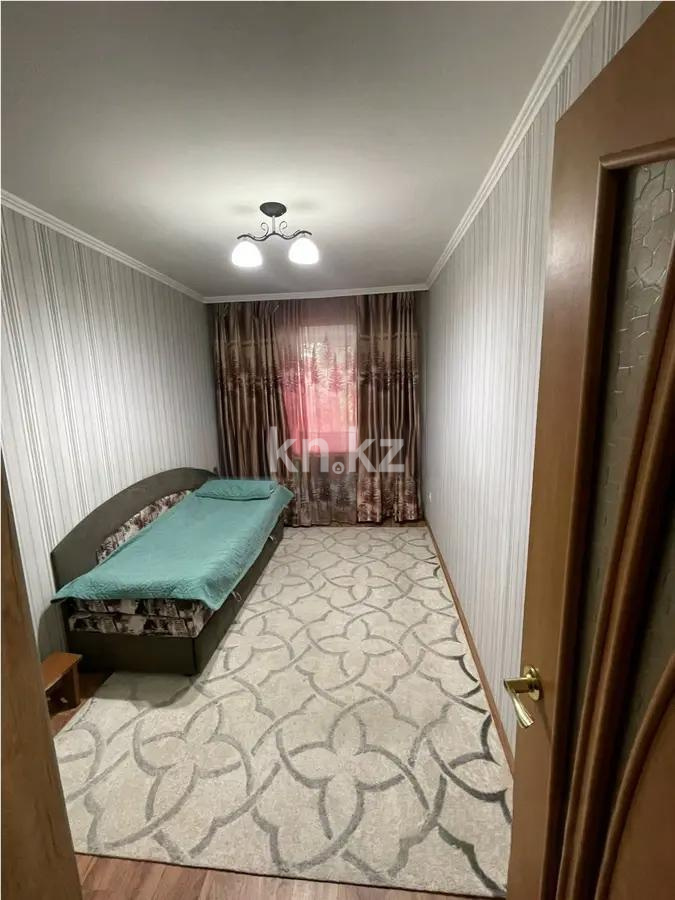 Продажа 3-комнатной квартиры, 58 м², мкр-н 21, дом  22 в Караганде - фото 2
