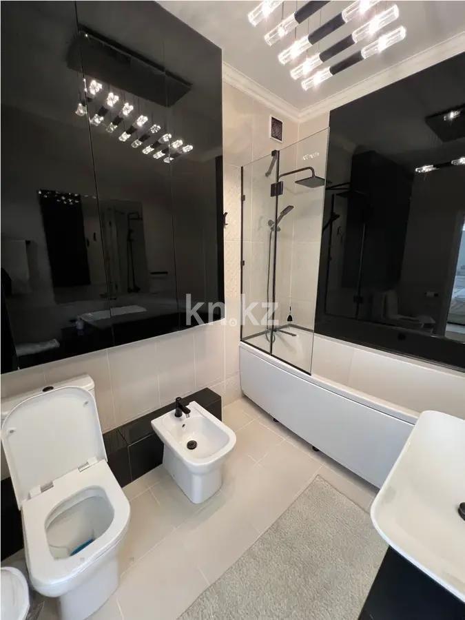 Продажа 2-комнатной квартиры, 90.5 м², пр. Аль-Фараби, дом  7/4а в Алматы - фото 6