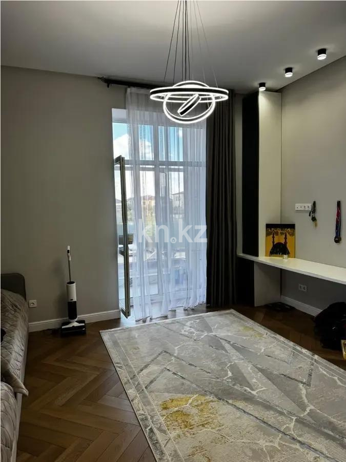 Продажа 4-комнатной квартиры, 132 м² - Продажа квартир в р-не Сарайшык Астаны фото 2 из 7