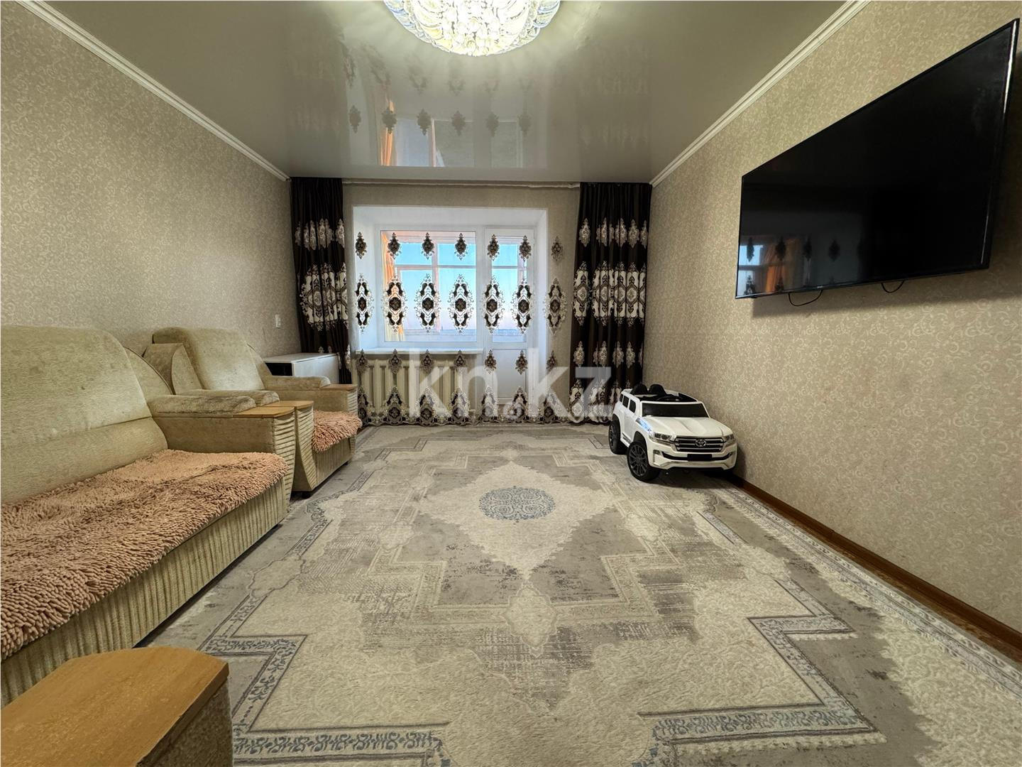 Продажа 3-комнатной квартиры, 60 м², ул. Жекибаева в Караганде