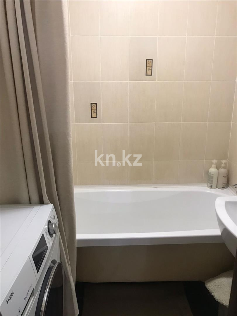 Продажа 3-комнатной квартиры, 64 м², ул. Таттимбета - Продажа квартир в Караганде с фото фото 6 из 8