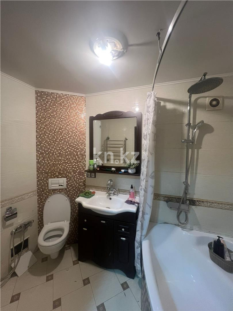 Продажа 3-комнатной квартиры, 52 м² - Продажа квартир в Караганде - страница 8 фото 7 из 12