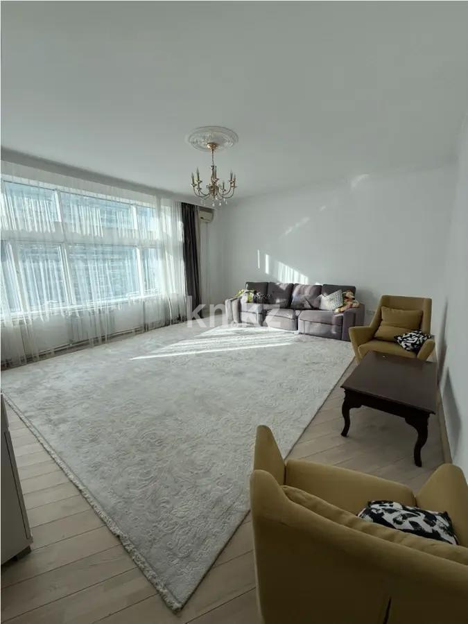 Продажа 3-комнатной квартиры, 144 м², ул. Кунаева, дом  12/2 в Астане