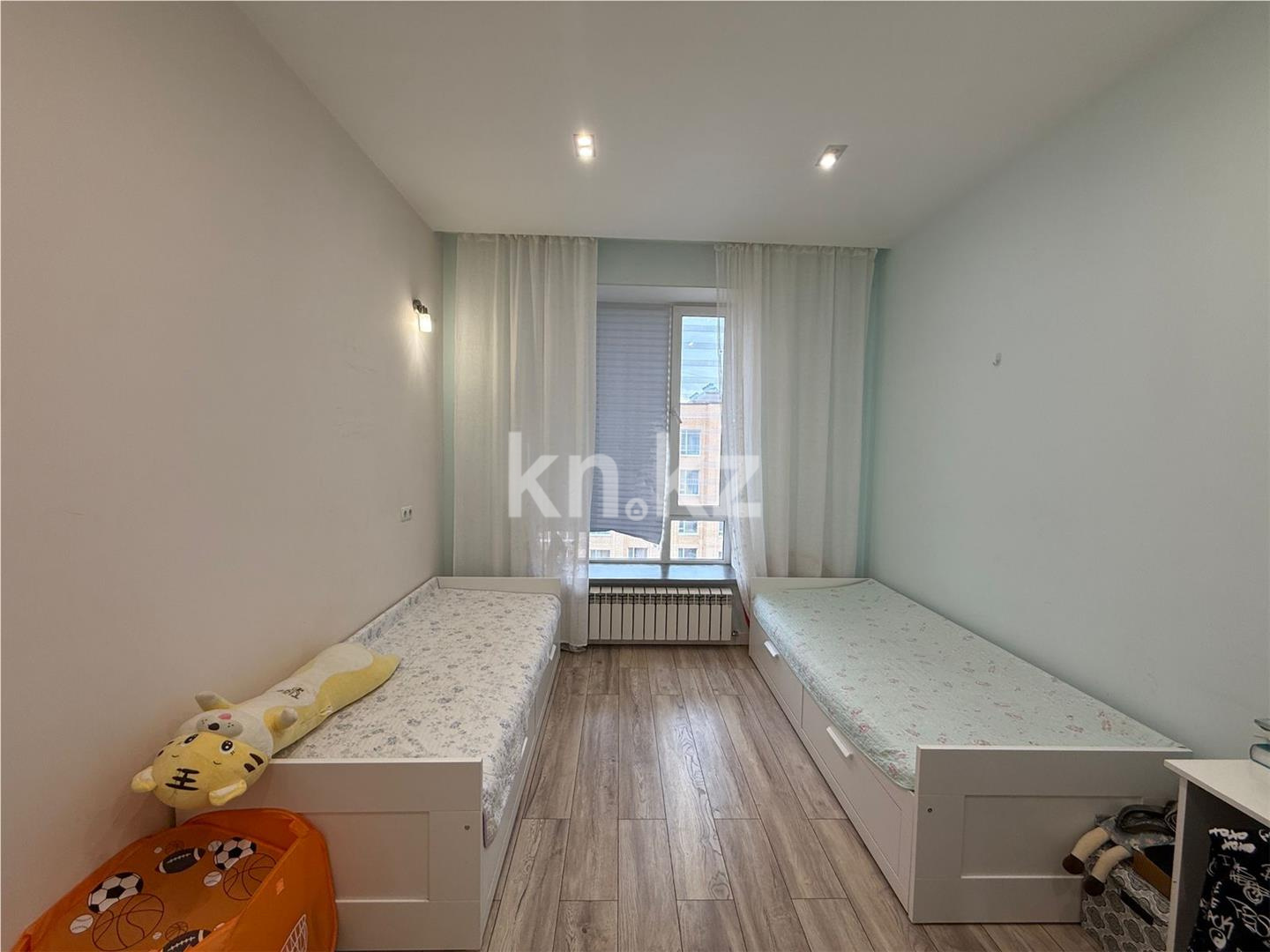 Продажа 3-комнатной квартиры, 93.7 м², ул. Анет баба в Астане - фото 10