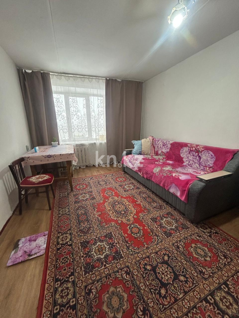 Продажа 1-комнатной квартиры, 32.8 м² - Продажа квартир в Усть-Каменогорске фото 2 из 15