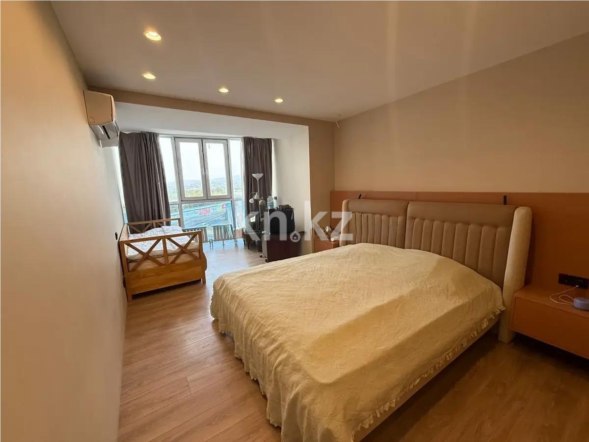 Продажа 4-комнатной квартиры, 144.3 м² в Алматы - фото 2