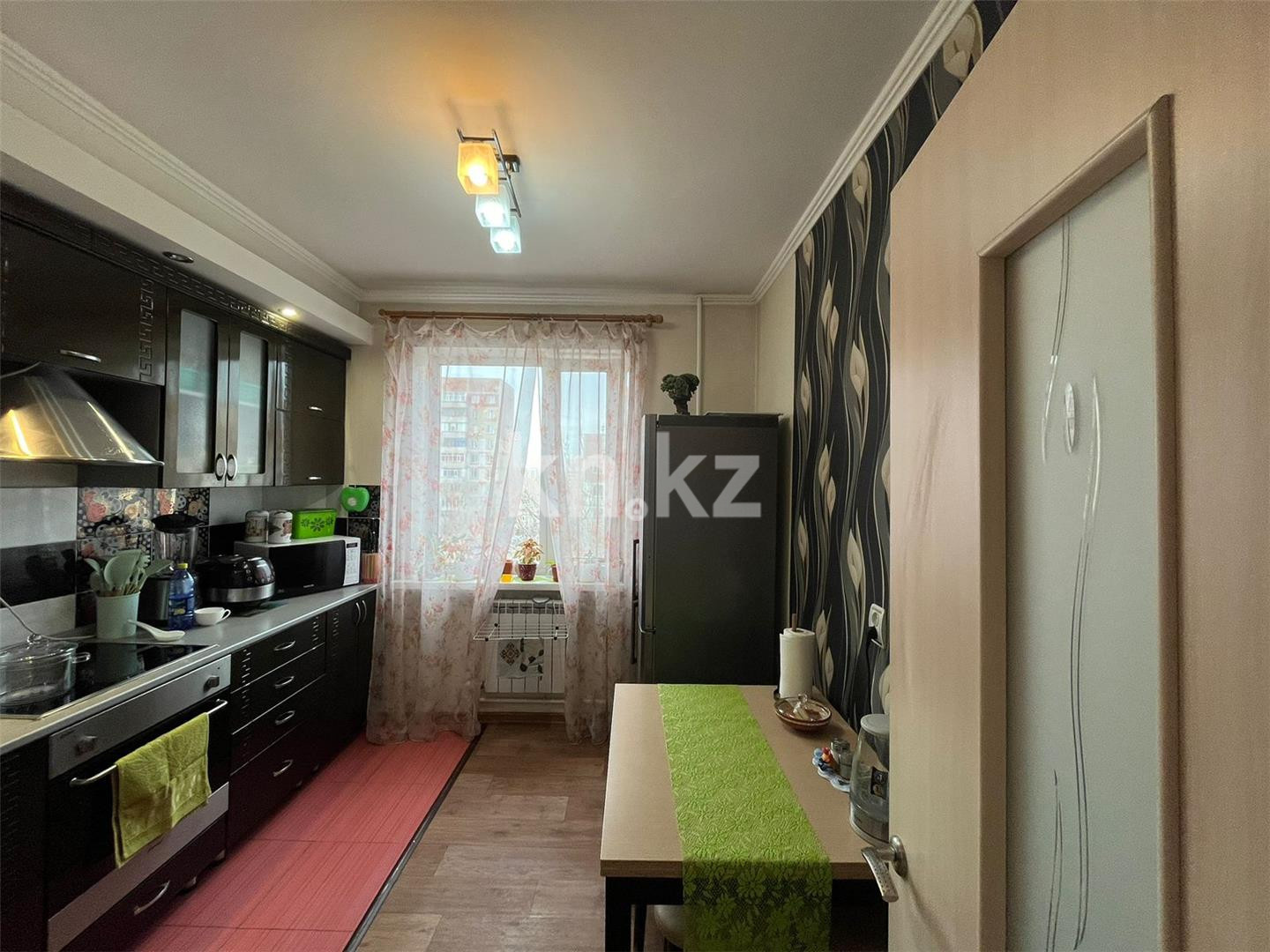 Продажа 2-комнатной квартиры, 50 м², мкр-н Степной-1 - Продажа  двухкомнатных квартир в Караганде фото 14 из 19