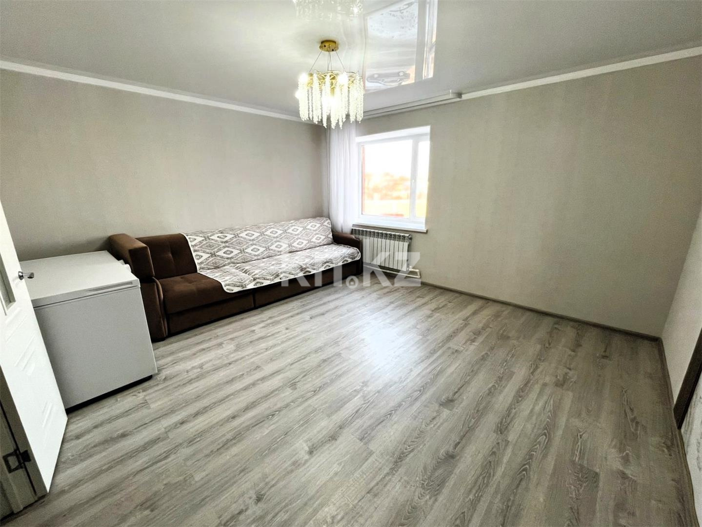 Продажа 3-комнатной квартиры, 86 м², 83 квартал - Продажа  трехкомнатных квартир в Караганде фото 3 из 28